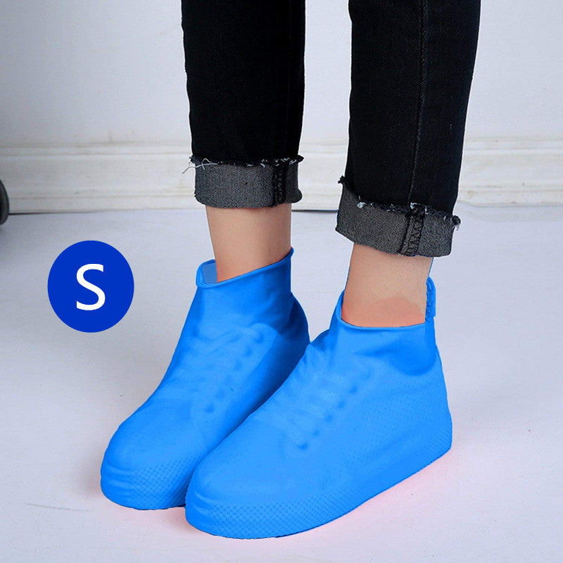 Boots Men and women hiking slip wearable easy to carry silicone rain