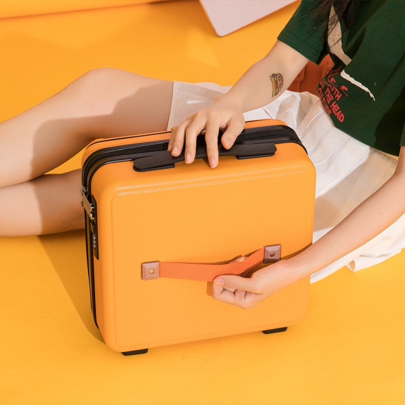 Travel Small Case Lightweight Carry-On Discover Companion Multiple